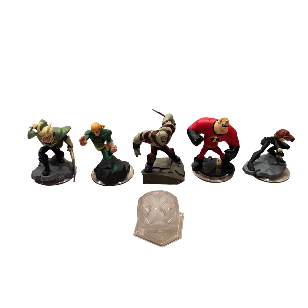 Disney Infinity 2 Marvel Super Heroes Xbox 360 Game + 6 Figures Loki Iron Fist‎